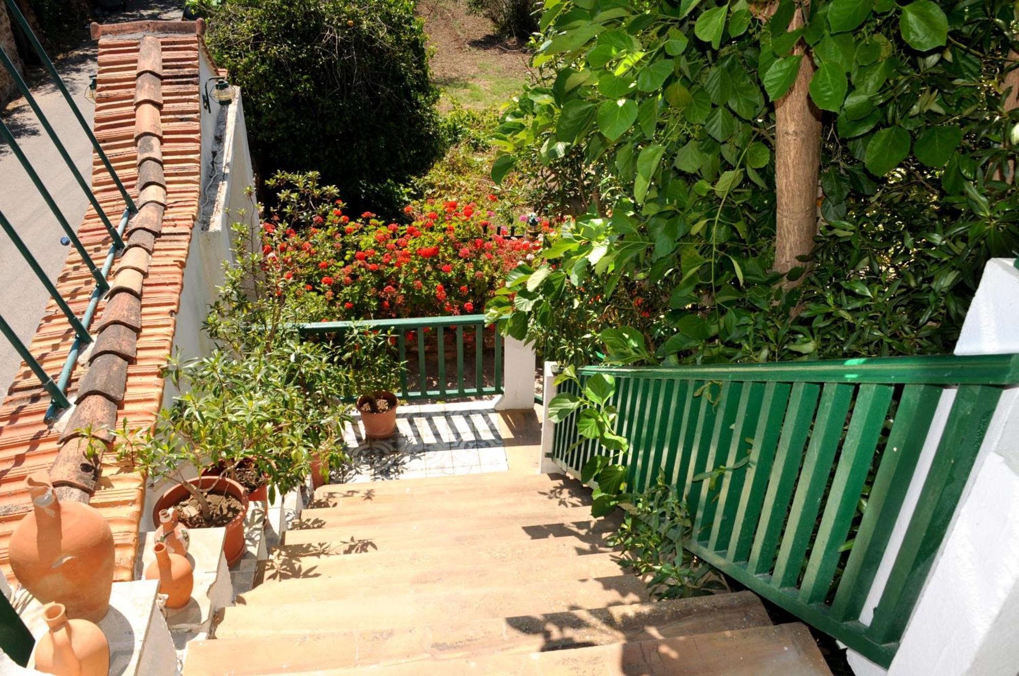 Topakas House Kampochora  ภายนอก รูปภาพ