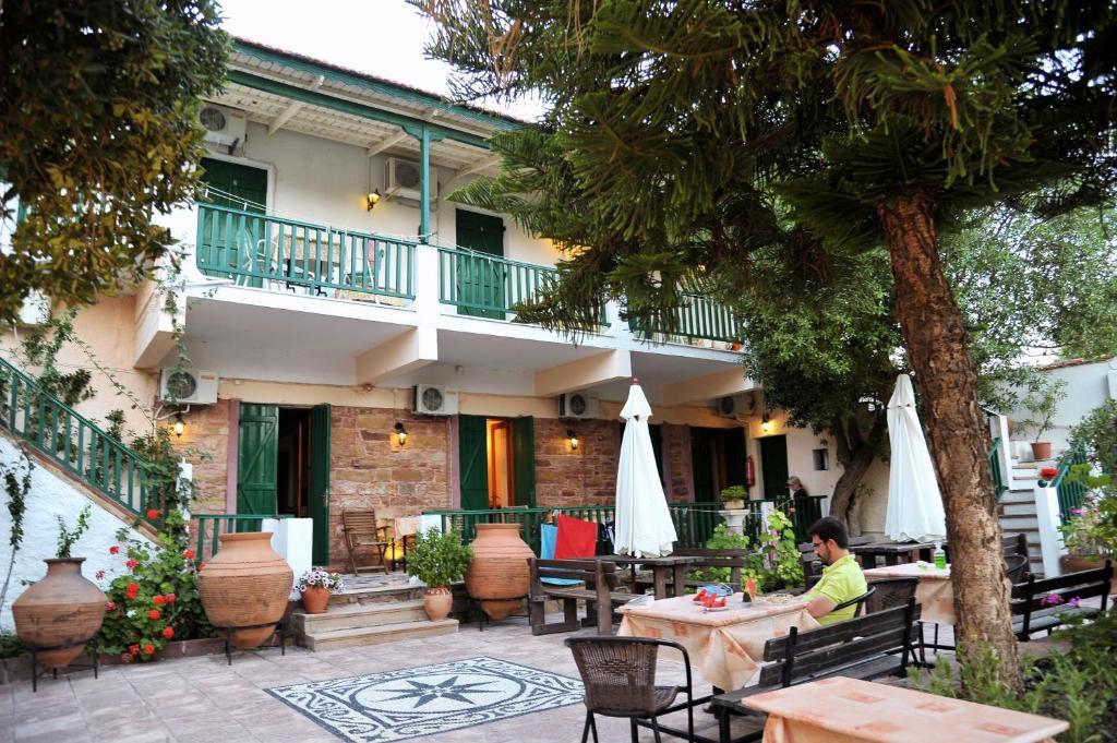 Topakas House Kampochora  ภายนอก รูปภาพ